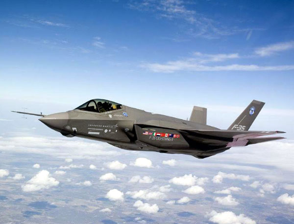 Struna 1 Nga khiến F-22 và F-35 Mỹ lộ nguyên hình
